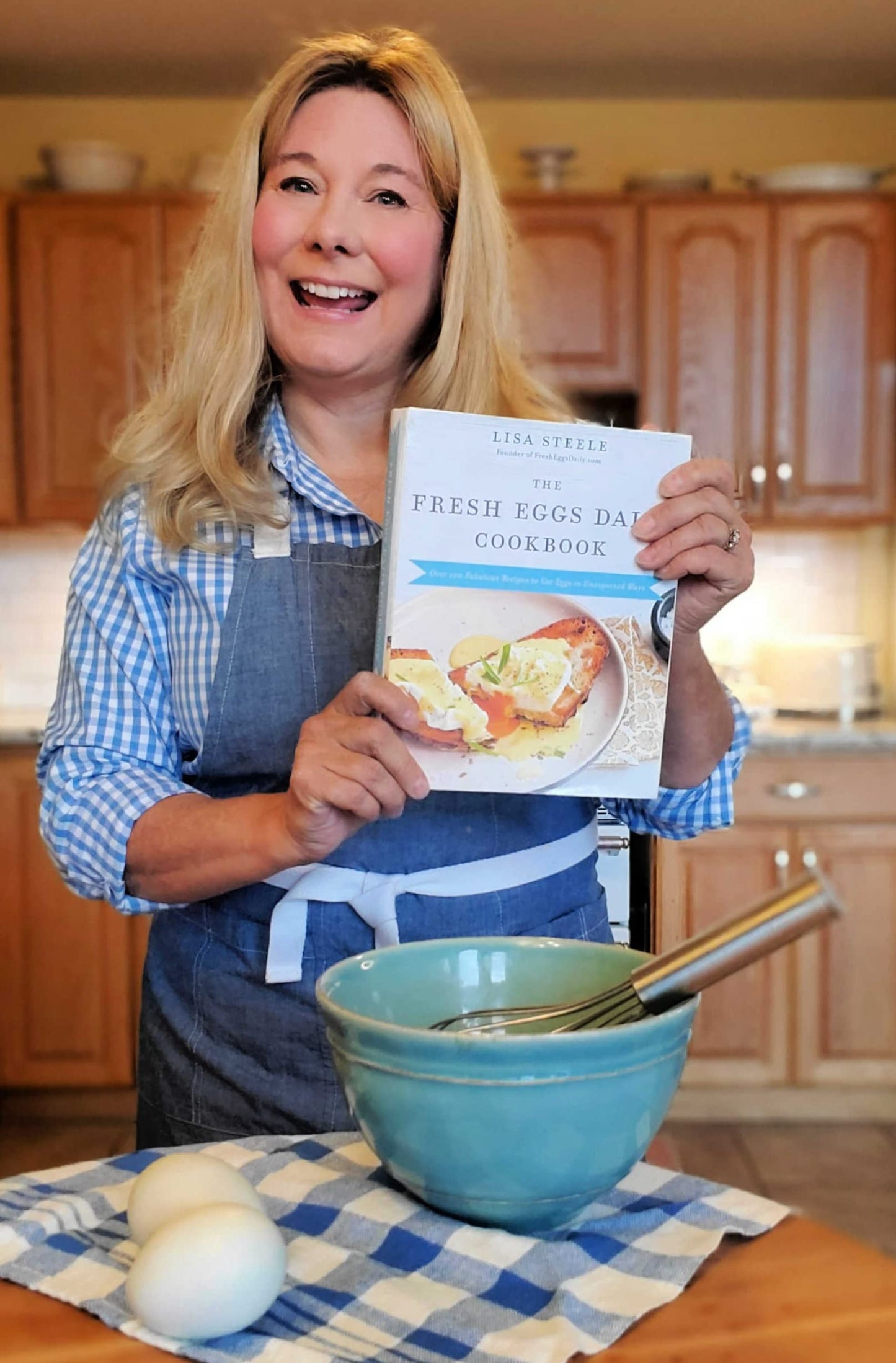 The Fresh Eggs Daily Cookbook: Over 100 Fabulous Recipes to Use Eggs in Unexpected Ways Hardcover – February 15, 2022 by Lisa Steele (Author)