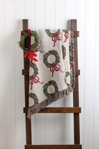 MUD PIE WREATH JACQUARD BLANKET