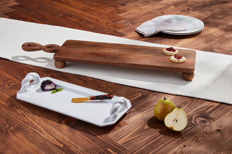 MUD PIE FOOTED TWISTED HANDLE BOARD