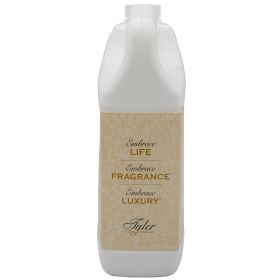 Tyler Candle Company Trophy® - Glamorous Wash 64oz