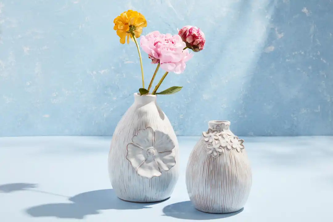 MUD PIE SMALL FLOWER VASE