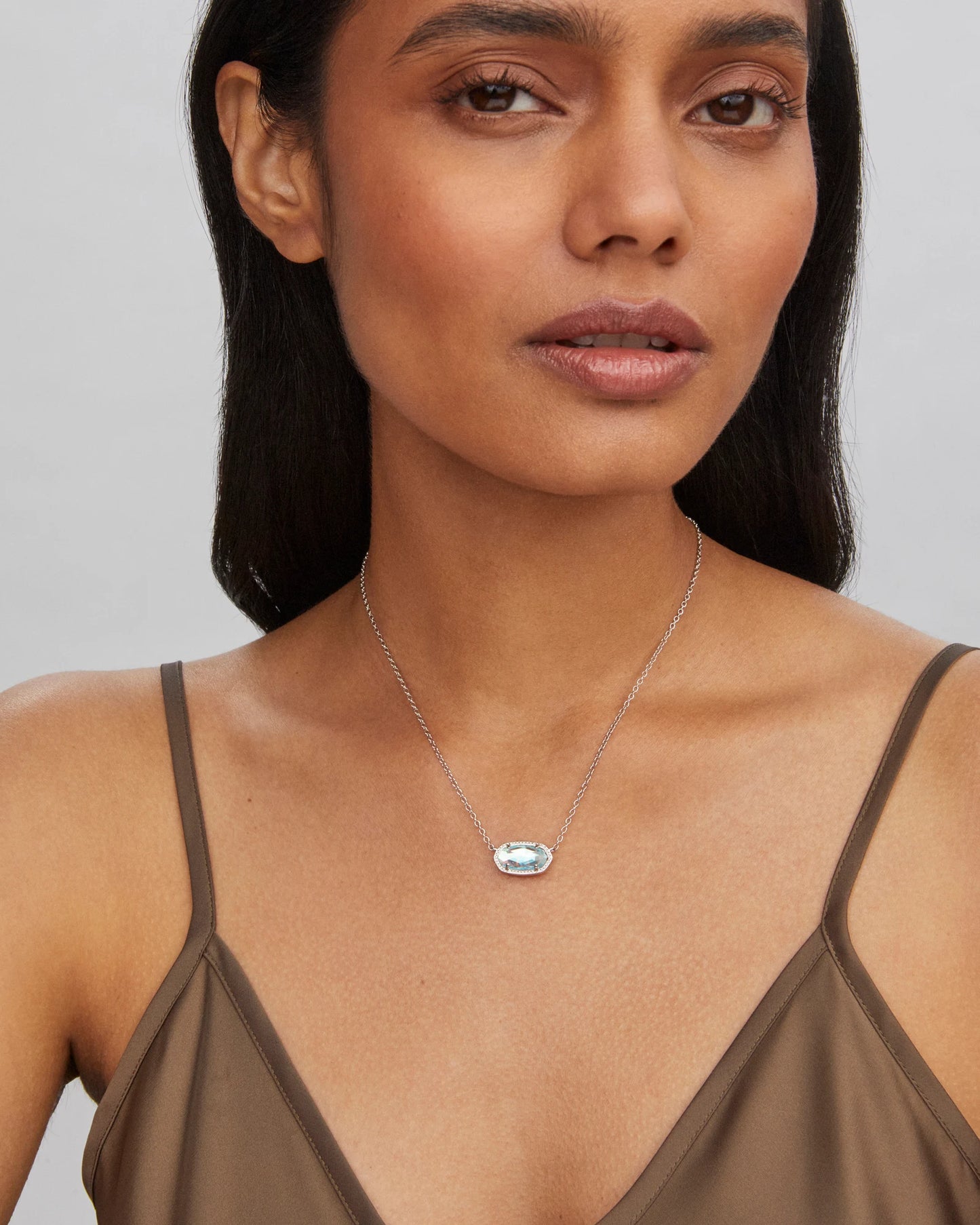 Kendra Scott Elisa Silver Pendant Necklace in Dichroic Glass