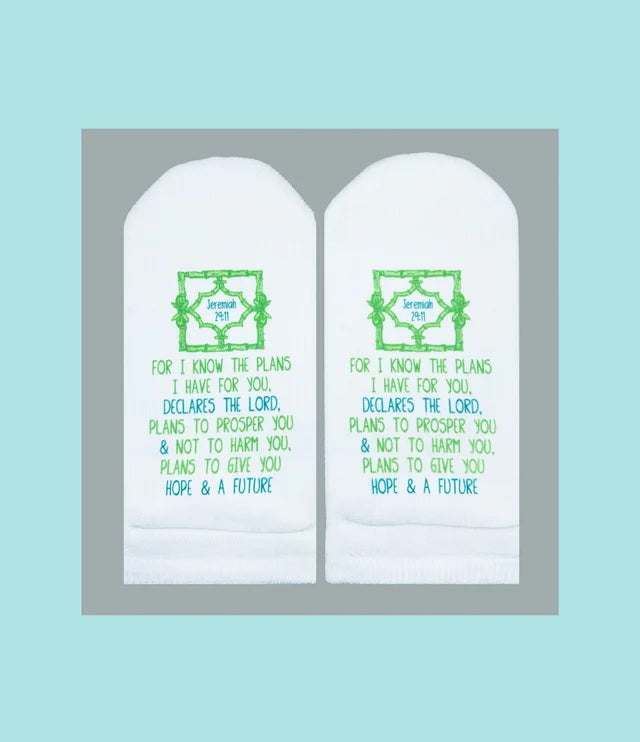 Standing on the Word Socks Bamboo with Verse: Jeremiah 29:11 I know the plans
