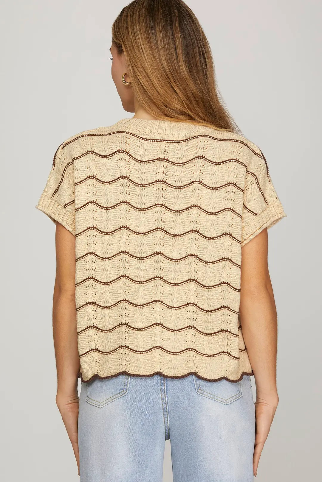 SHE + SKY DROP SHORT SLEEVE SCALLOP STRIPED PATTERN KNIT SWEATER TOP