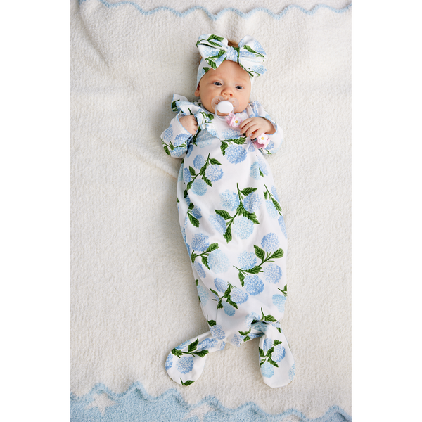 MUD PIE BLUE SCALLOP CHENILLE BLANKET