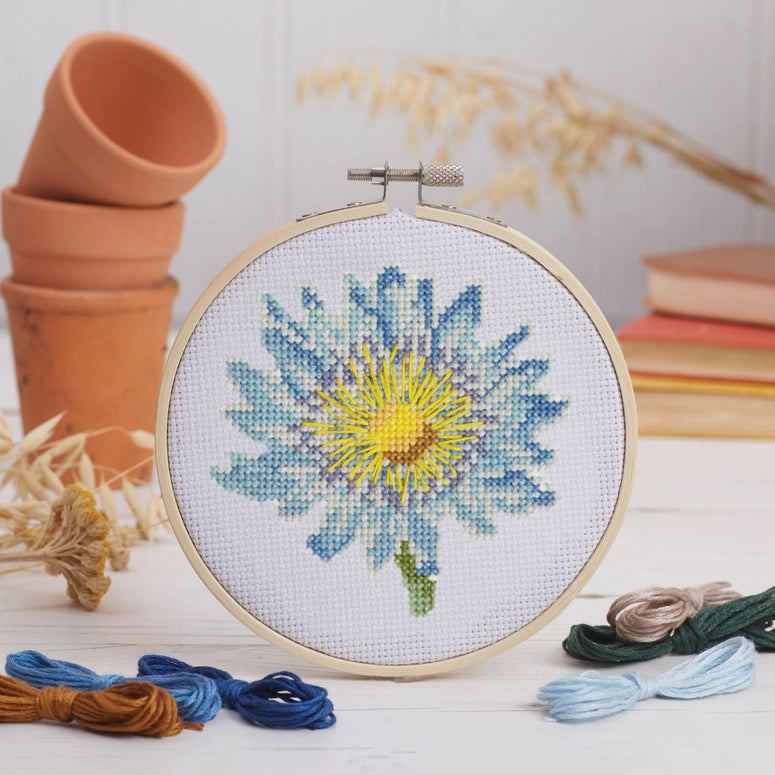 Rhs Cross Stitch Kit, Multicoloured, 5", Blue Lotus