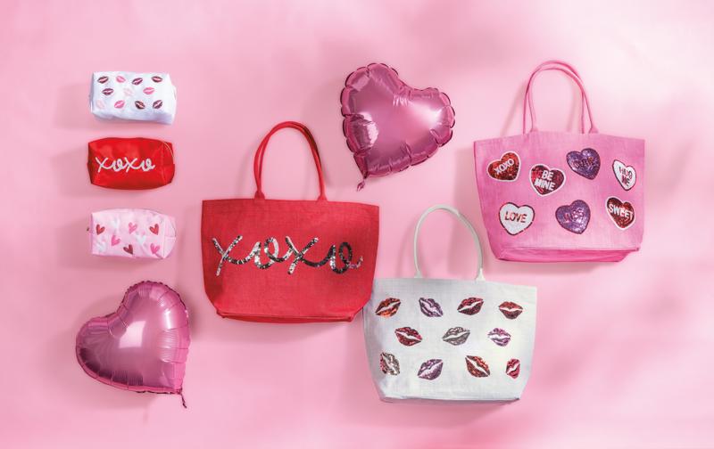 MUD PIE VALENTINE'S LIPS SPARKLE TOTE BAG