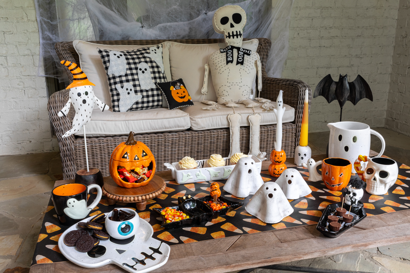 MUD PIE GHOST TIN SITTER