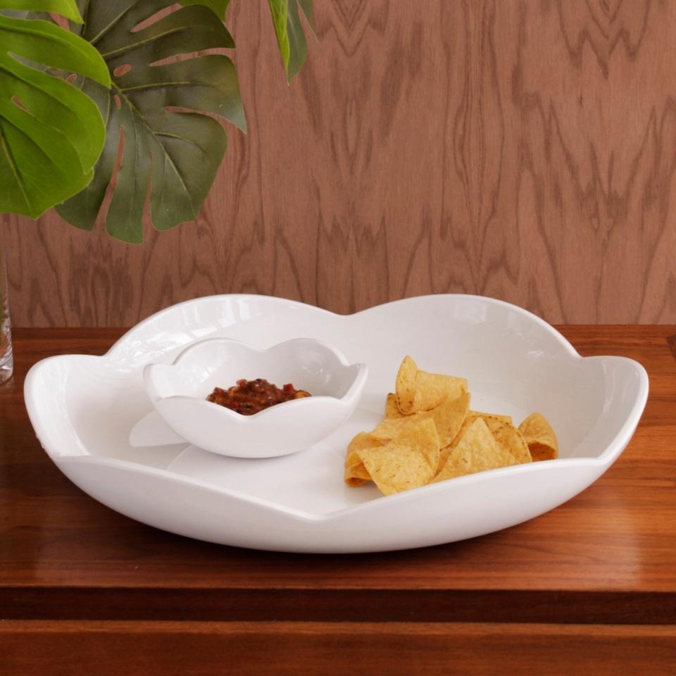 Beatriz Ball Vida Amelia Round Platter with Mini Dip Bowl White