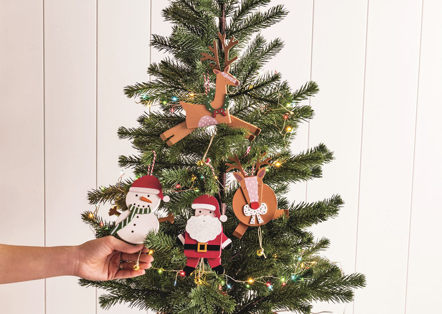 MUD PIE REINDEER WITH BOW DANCING ORNAMENT