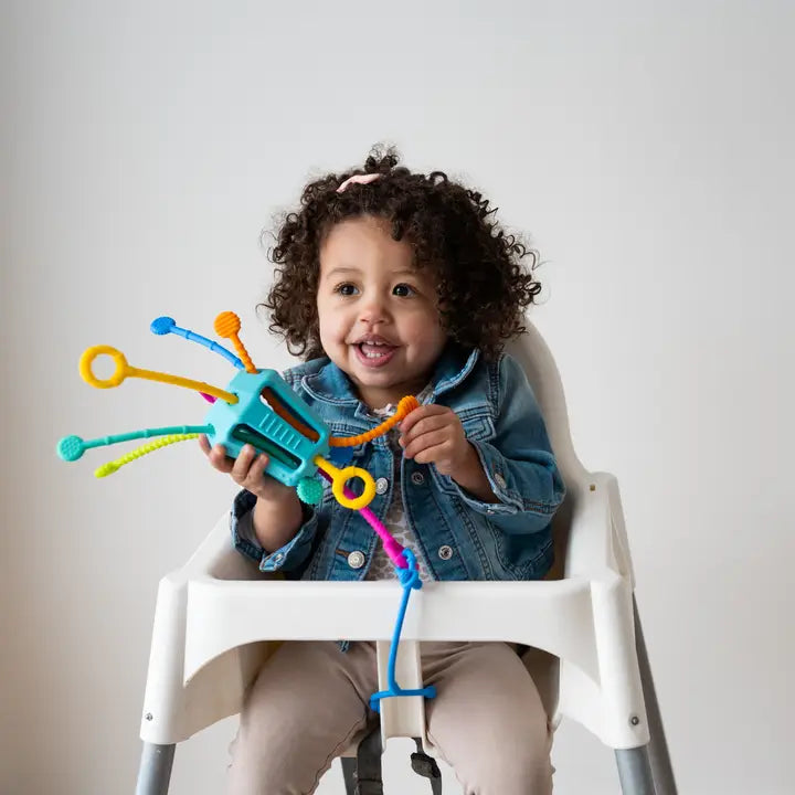 Mobi Games Inc. Zippee Activity Pull Toy