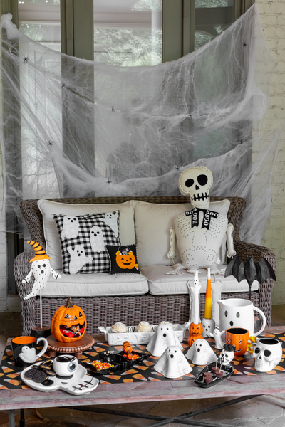 MUD PIE GHOST TIN SITTER