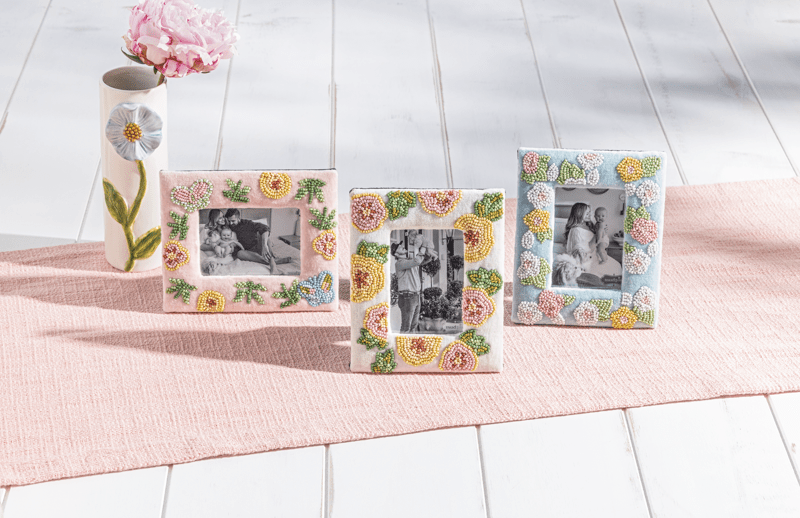 MUD PIE BLUE FLORAL BEADED FRAME