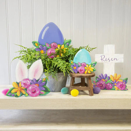 THE ROUND TOP COLLECTION Risen Cross & Flowers Decoration