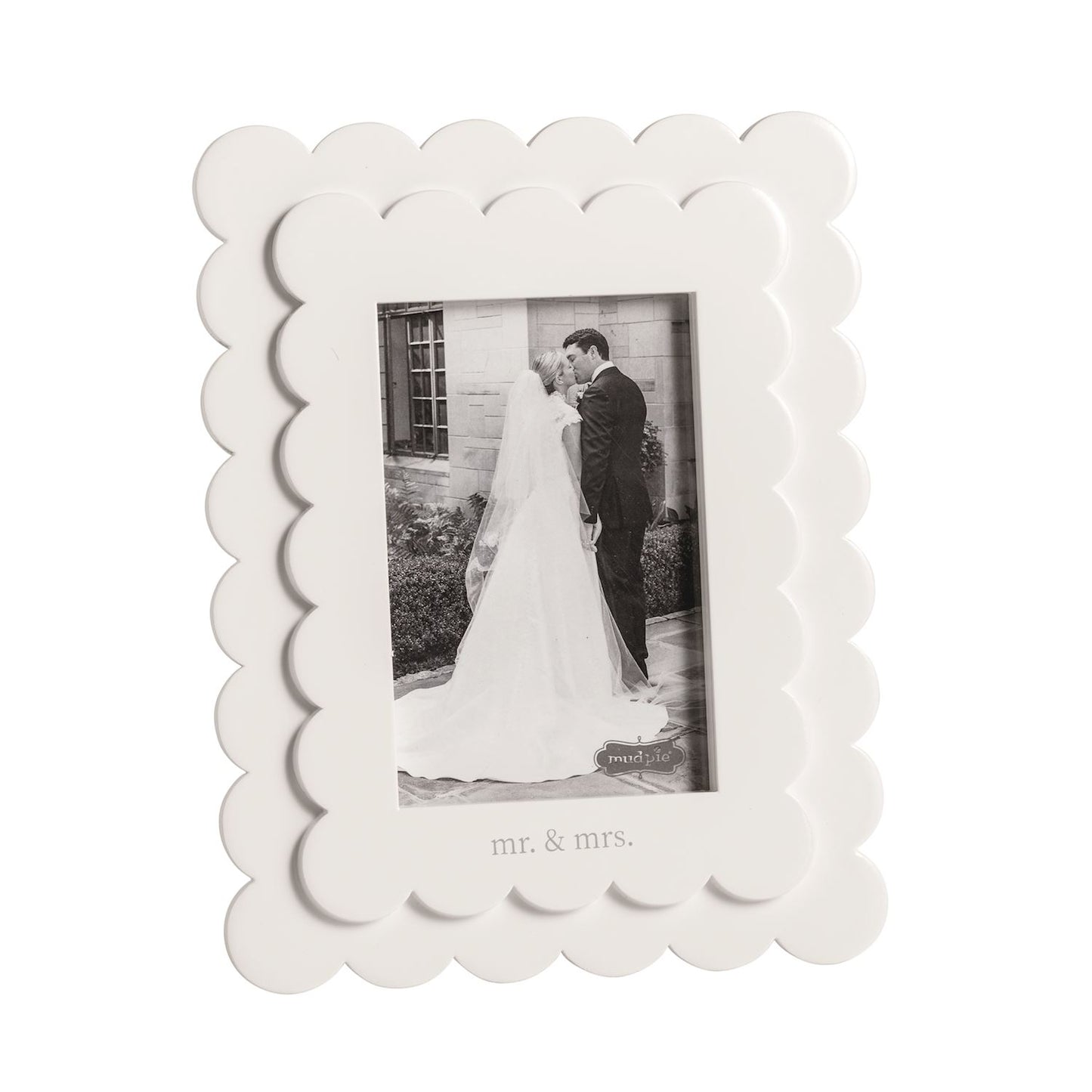 MUD PIE MR. & MRS. SCALLOP FRAME
