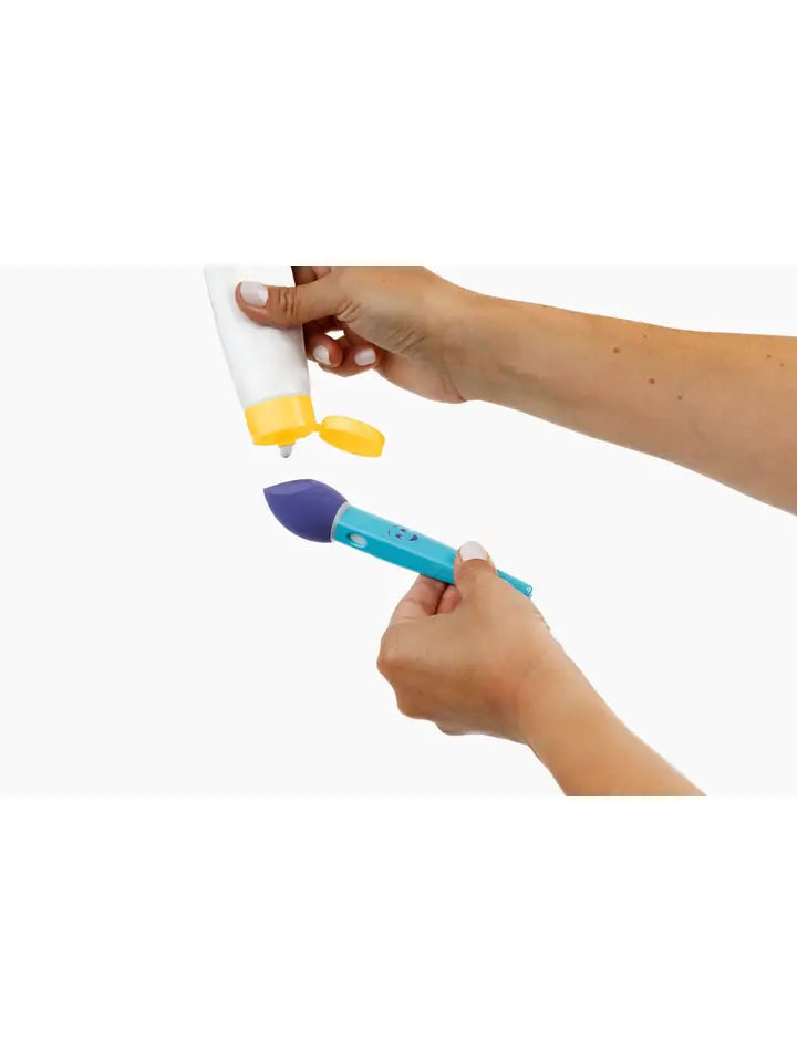SunnyStik Children's Sunscreen Applicator