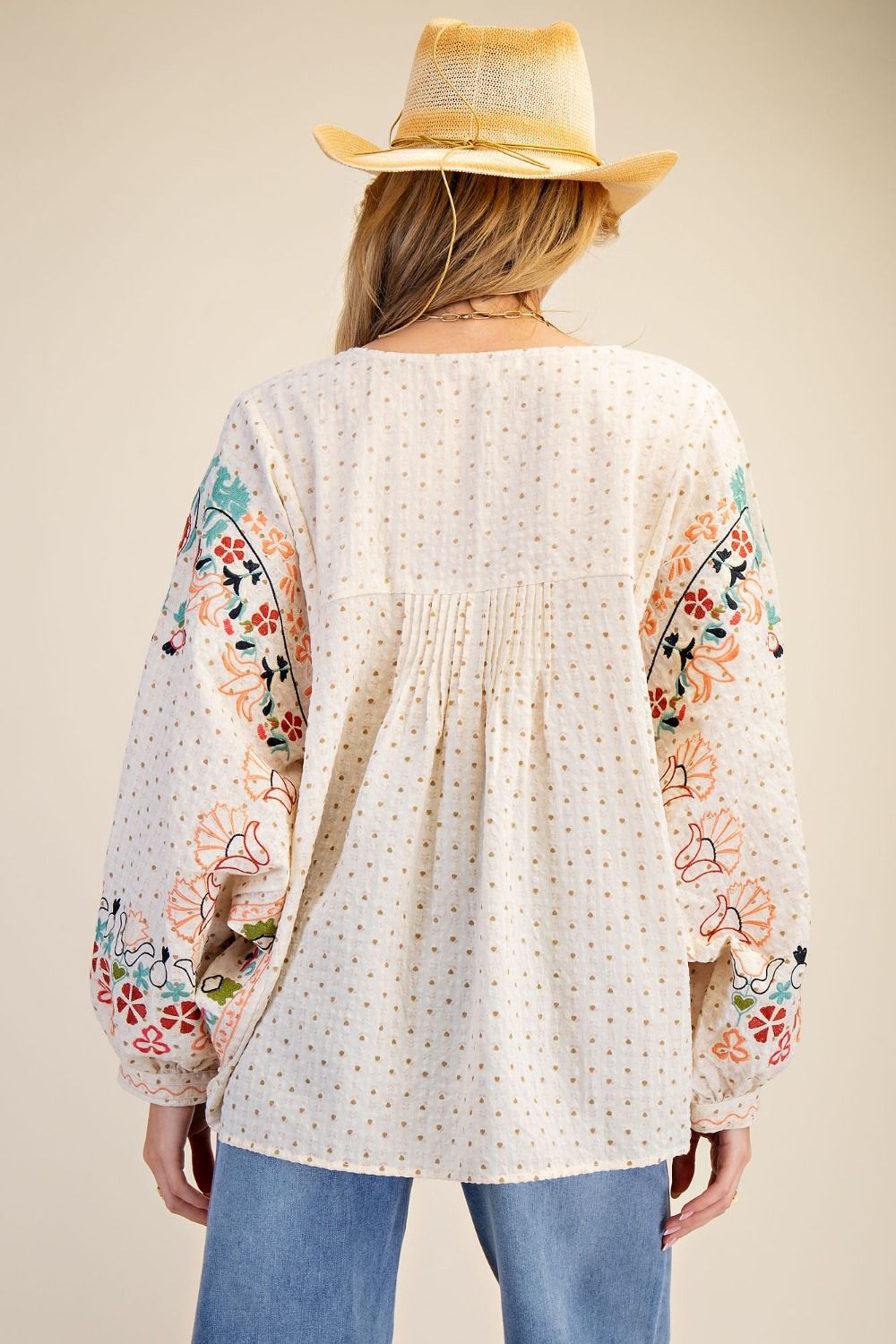 EASEL EMBROIDERY DETAILING BLOUSE