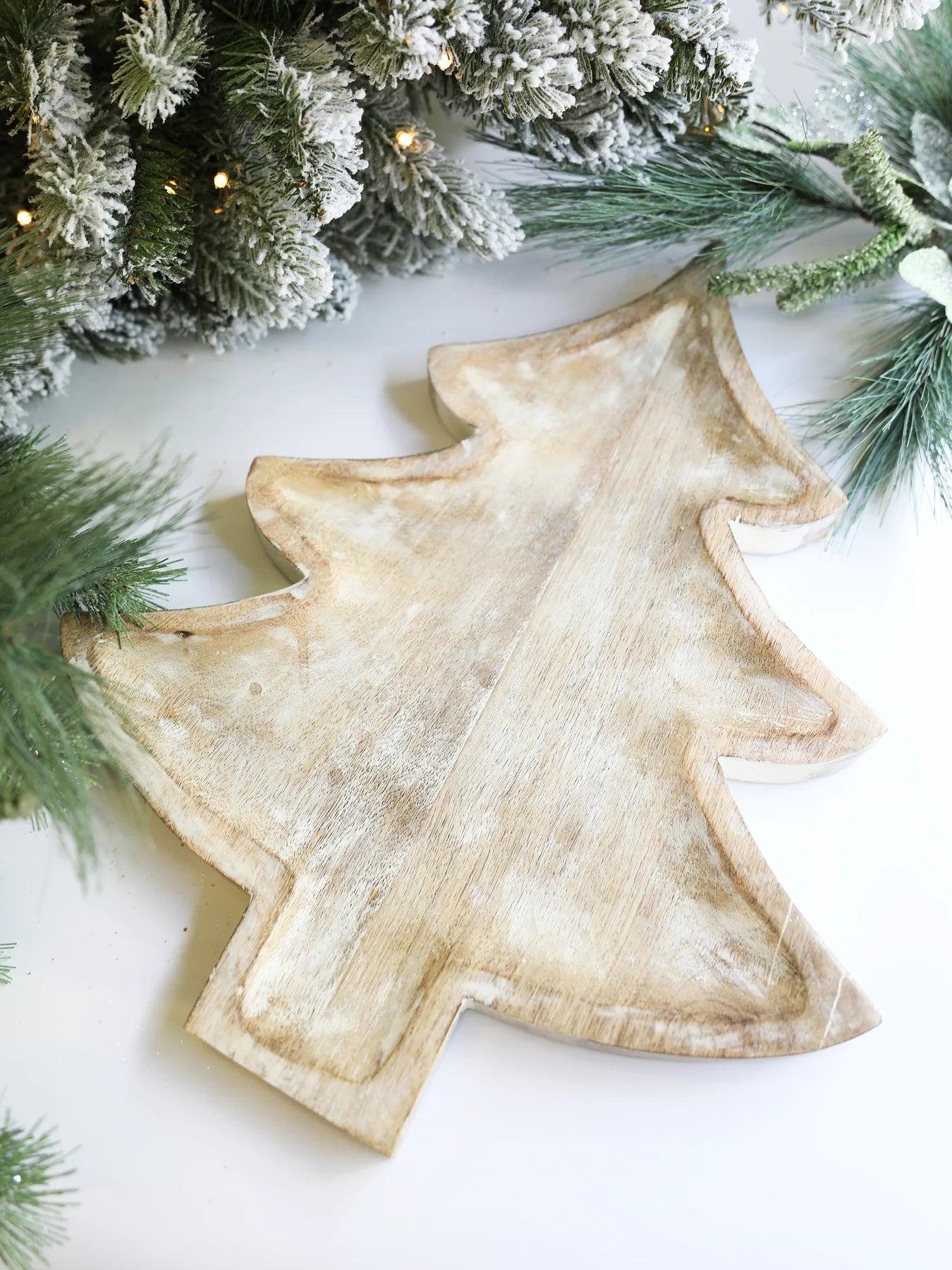 Mary Square Christmas Tree Wood Bowl | White