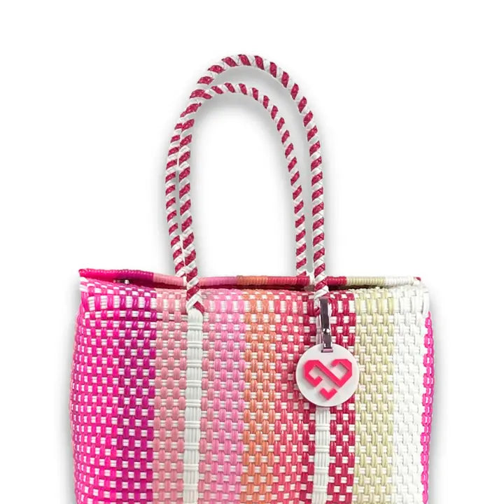 Maria Victoria Coral Basket Medium
