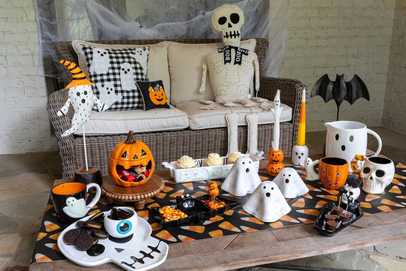 MUD PIE GHOST TIN SITTER