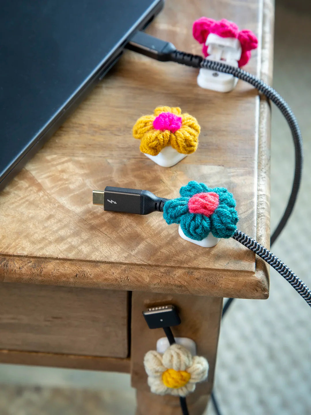 Natural Life Cord Keeper Set
