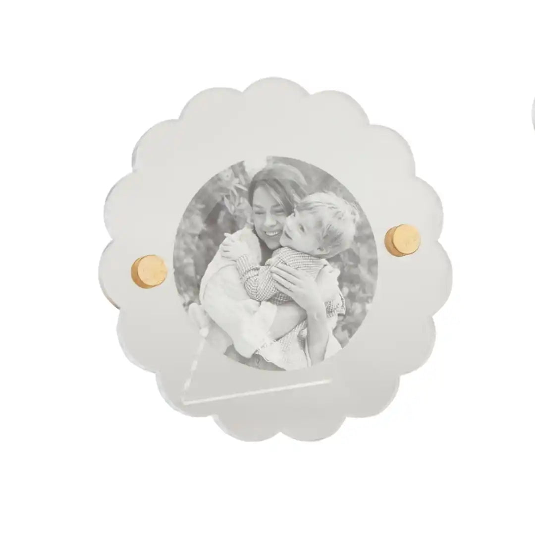 MUD PIE ROUND SCALLOP ACRYLIC FRAME