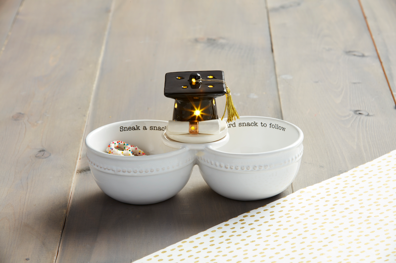 MUD PIE GRADUATION CAP LIGHT-UP SITTER