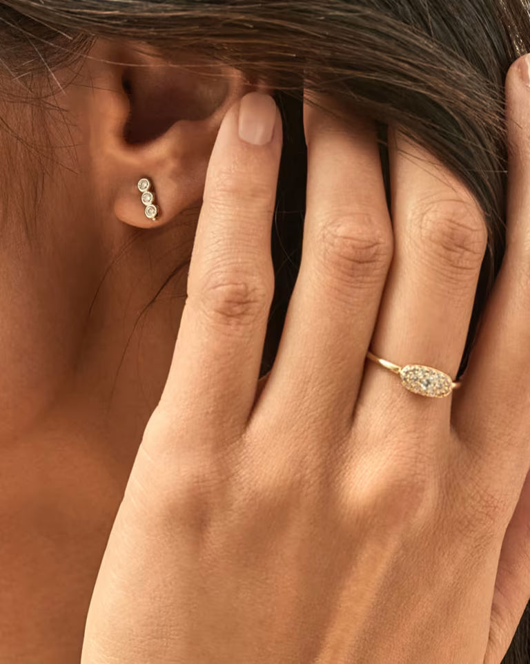 KENDRA SCOTT GRAYSON CRYSTAL BAND RING GOLD WHITE CRYSTAL 5