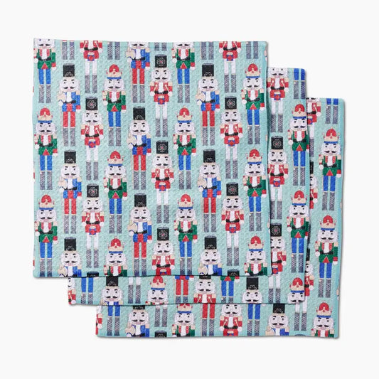 Geometry Nuts Cracking