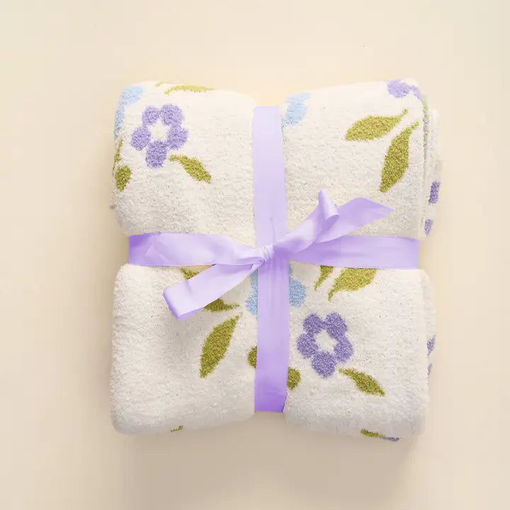 The Darling Effect Cozy Dreams Luxe Blanket-Scalloped Floral Periwinkle