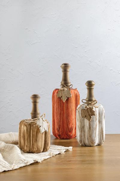 MUD PIE SMALL WOOD BALUSTER PUMPKIN
