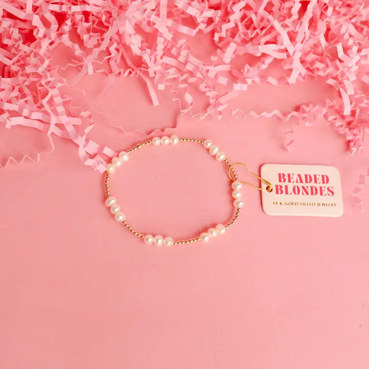 Beaded Blondes Ily Coastal Pearl Bracelet in Gold