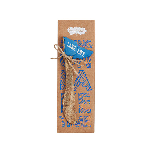 MUD PIE LAKE LIFE FLAG WOODEN SPREADER