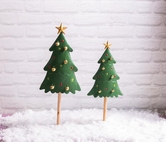 MUD PIE CHRISTMAS TREE YARD STAKES