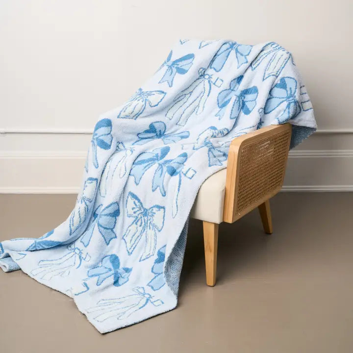 The Darling Effect Cozy Dreams Luxe Blanket-Blushing Bows Blue