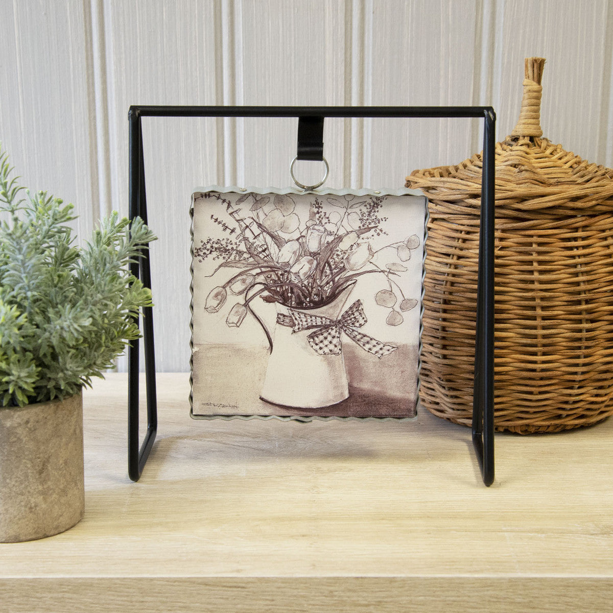 The Round Top Collection Gallery Art Stand, Black