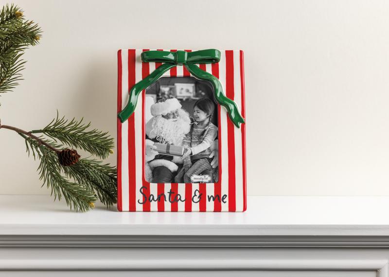 MUD PIE CERAMIC CHRISTMAS BOW 4X6 FRAME