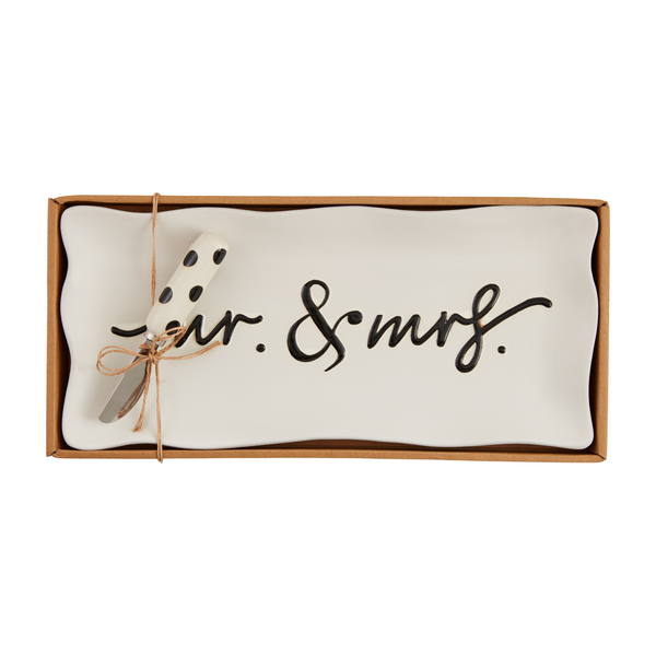 MUD PIE MR. AND MRS. HOSTESS TRAY SET