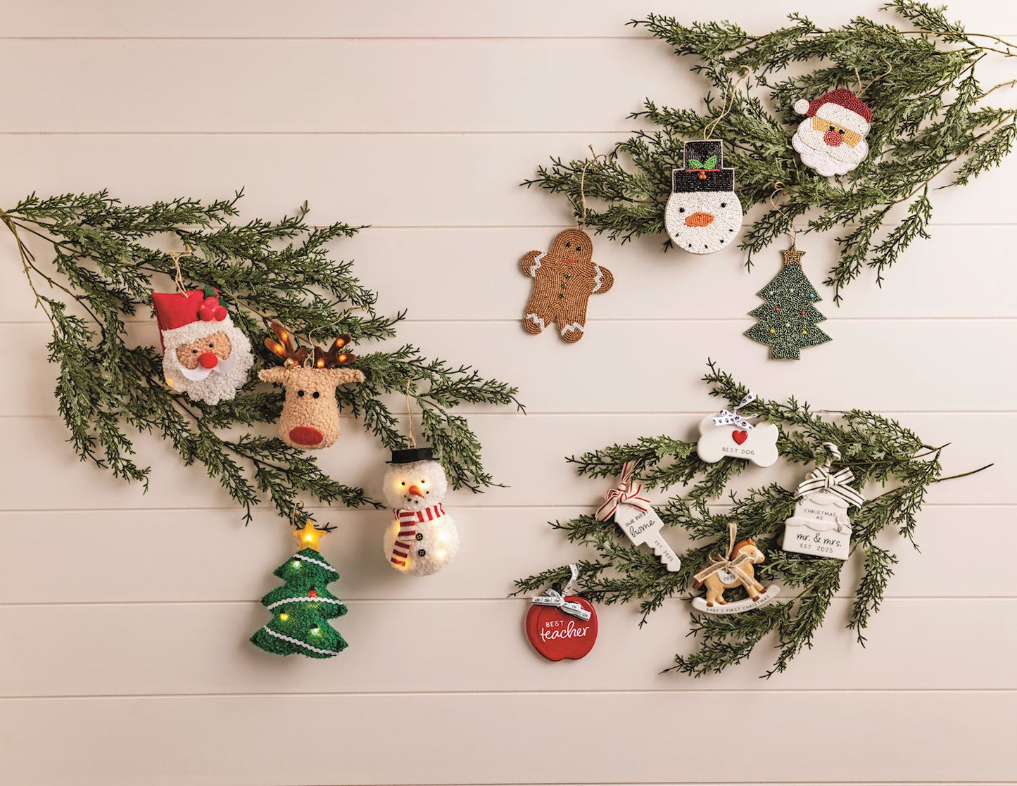 MUD PIE BEADED GIFT CARD ORNAMENTS