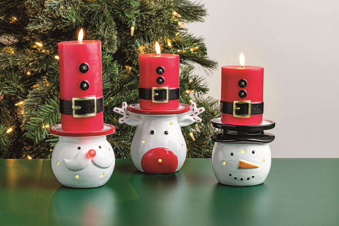 MUD PIE SMALL SANTA FLAMELESS PILLAR
