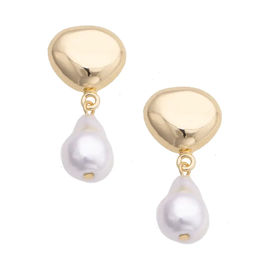 Canvas Style Ellison Organic Pearl Earrings in Shiny Gold