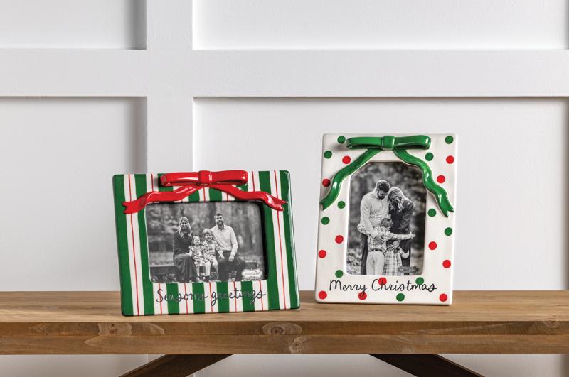 MUD PIE DOTTED CERAMIC BOW CHRISTMAS FRAME