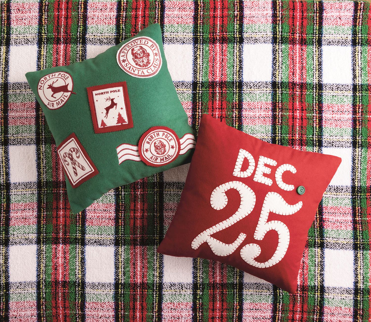 MUD PIE DEC 25 FELTED CHRISTMAS PILLOW