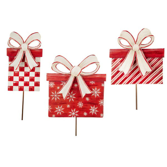 The Round Top Collection Large Classic Red & White Gifts