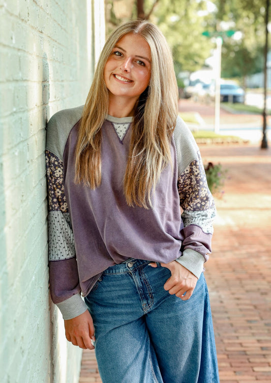 Easel Patchwork Sleeve Pullover