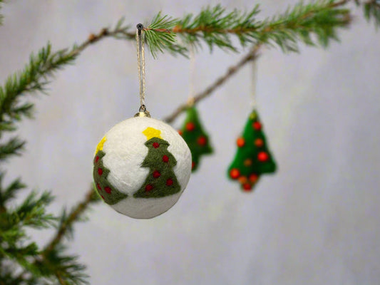 MUD PIE TREE FELTED BALL ORNAMENT