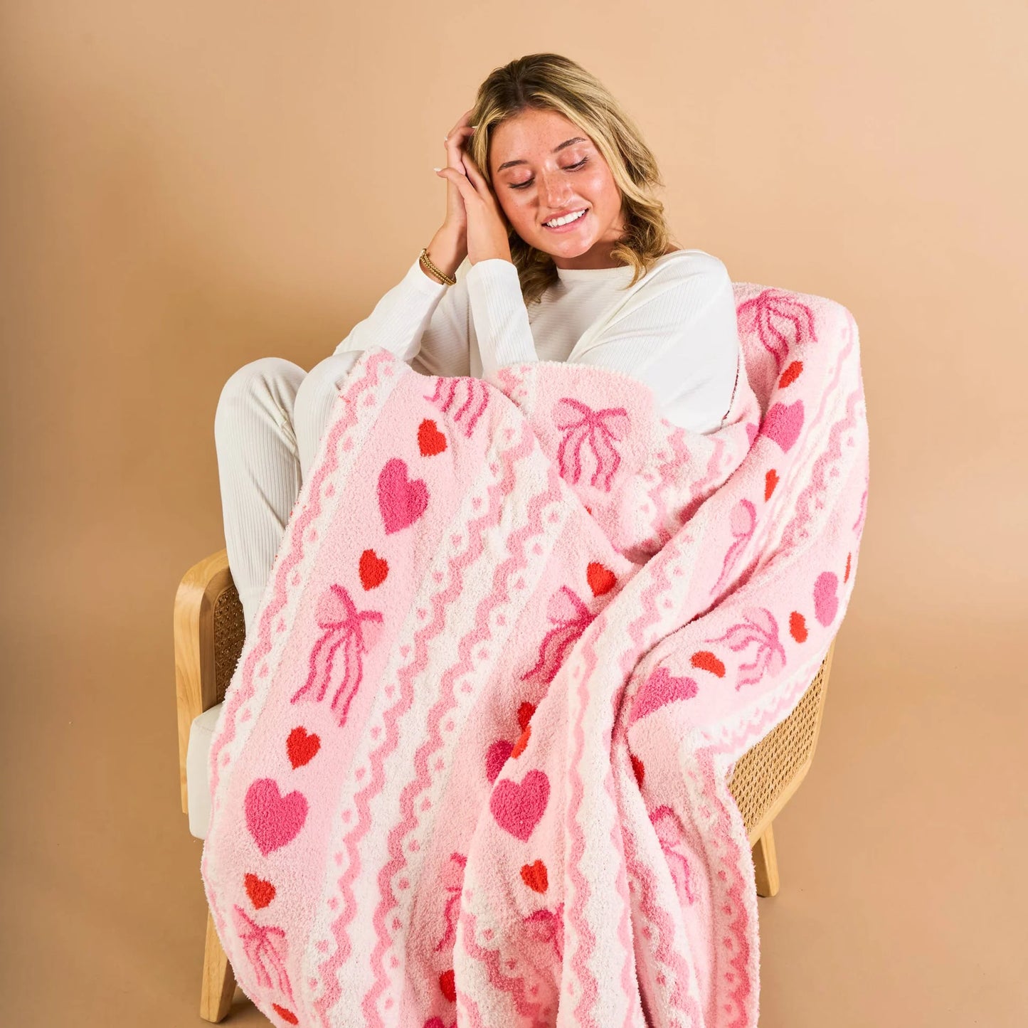 The Darling Effect Cozy Dreams Luxe Blanket-Oh So Lovely