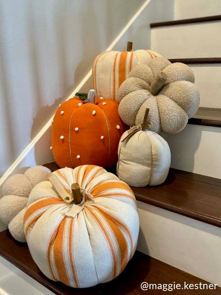 MUD PIE ORANGE FRENCH KNOT PUMPKIN