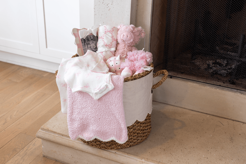 MUD PIE VERTICAL PINK BOW FRAME
