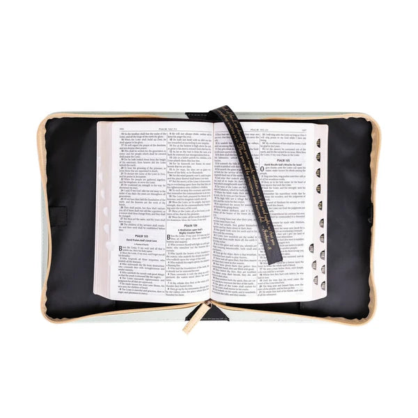 Bible Cover: Pray, Floral